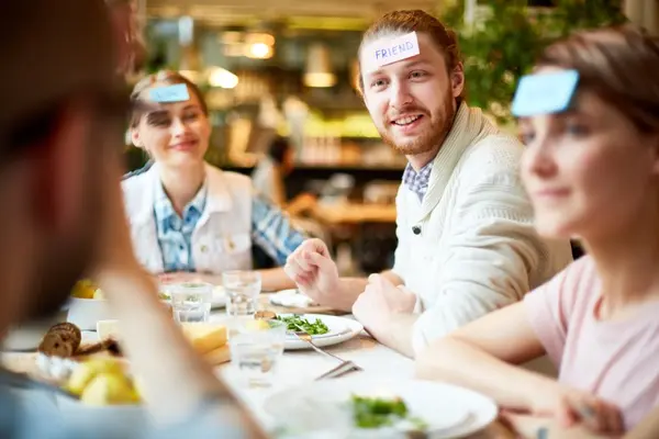 What game can you play while eating dinner?