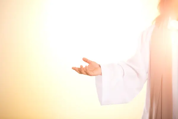 Where did Jesus go to get a snack?