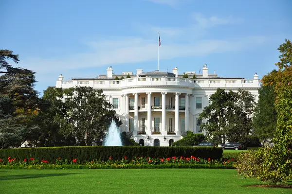 Which U.S. First Lady loved gardening?