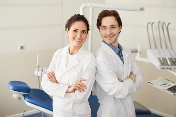 What do you call two dentists that are very different?