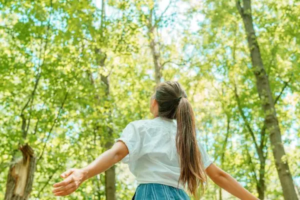 Why is oxygen so wealthy?